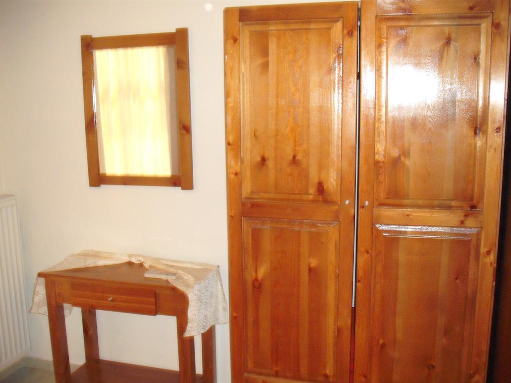 Xenios Loutra Village Karnagio Chambre photo