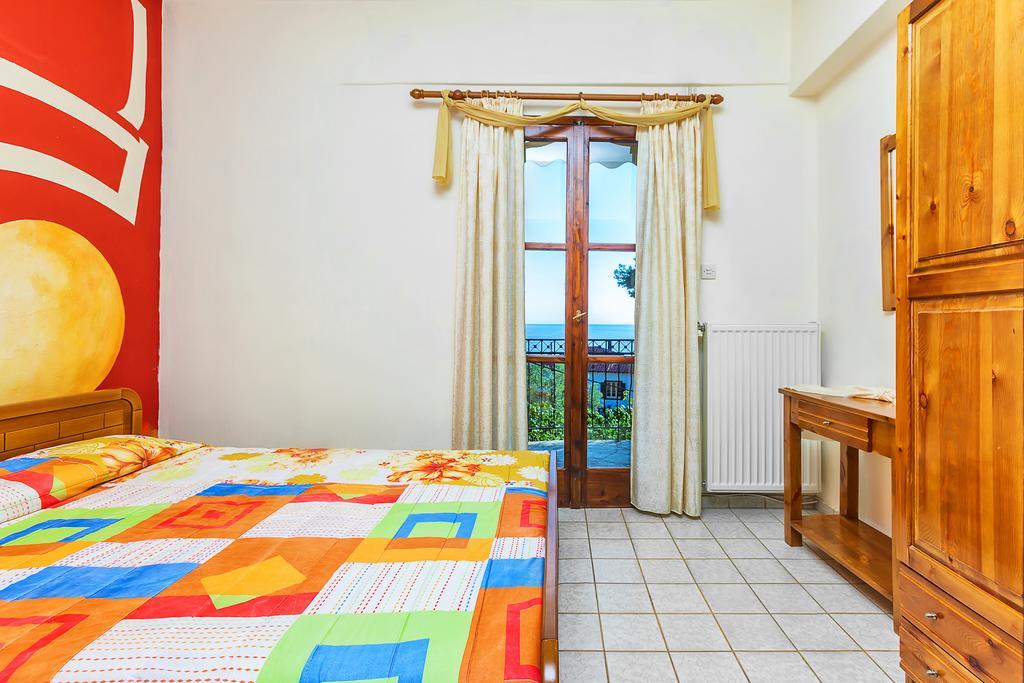 Xenios Loutra Village Karnagio Extérieur photo