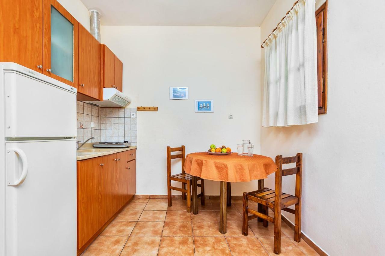 Xenios Loutra Village Karnagio Extérieur photo